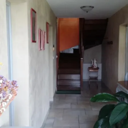 Bed & Breakfast Maison D'hotes La Tuilerie
