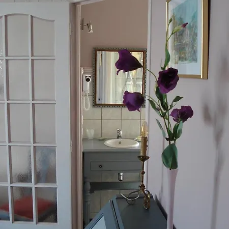 Maison D'hotes La Tuilerie Bed & Breakfast